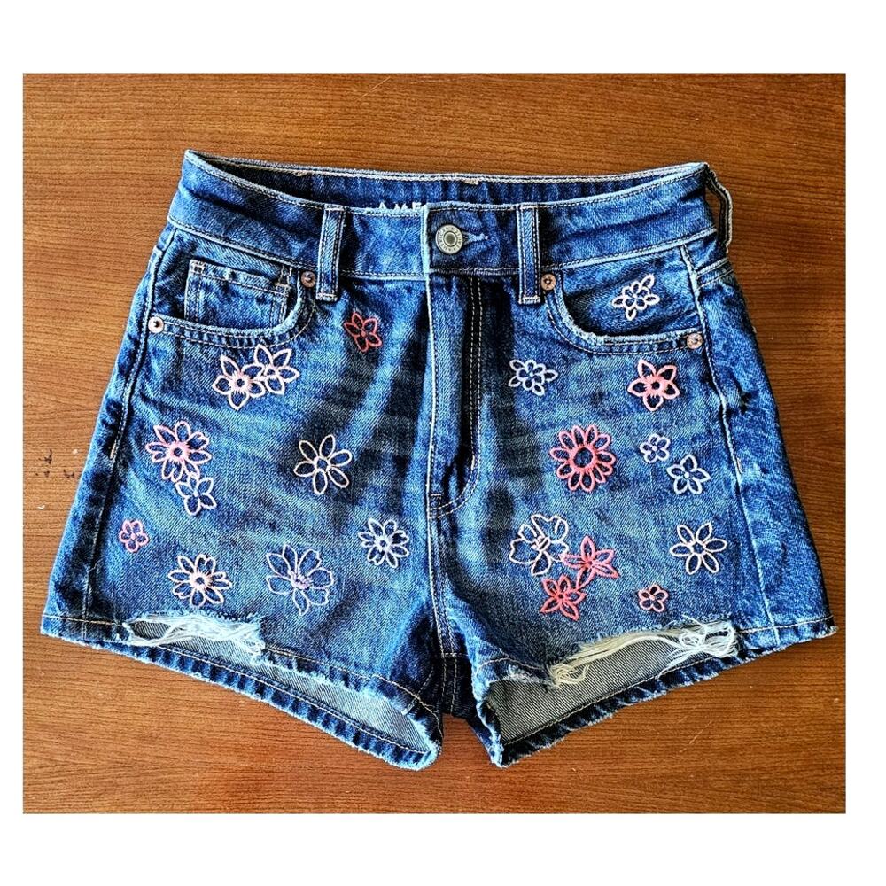 American Eagle Floral Embroidered Denim Shorts High Rise Distressed Blue Sz 000